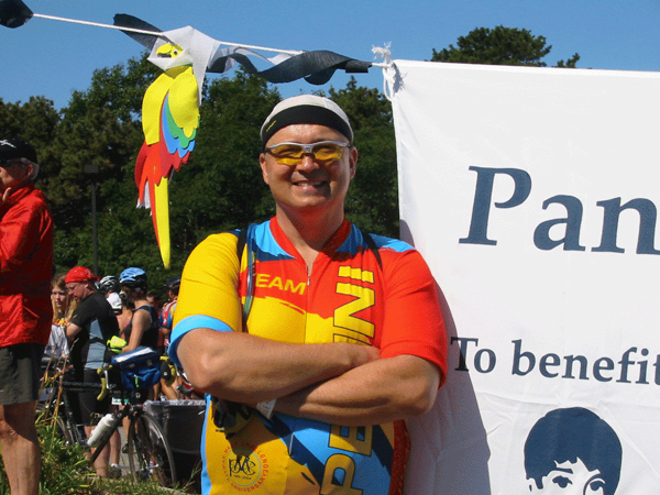 113_MeAnd1EyeParrot